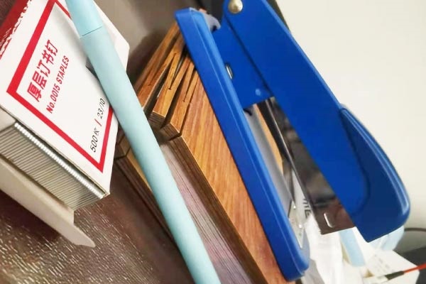 女生现在干什么工作稳定挣钱多 女生现在干什么工作稳定挣钱多