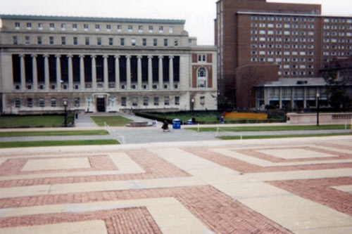 女生可以主动表白吗 女生应不应该勇敢表白 女生可以主动表白吗 女生应不应该勇敢表白