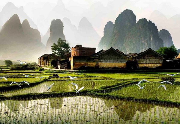 国庆节哪里人少景色美 国庆节适合去哪里旅游 国庆节哪里人少景色美 国庆节适合去哪里旅游