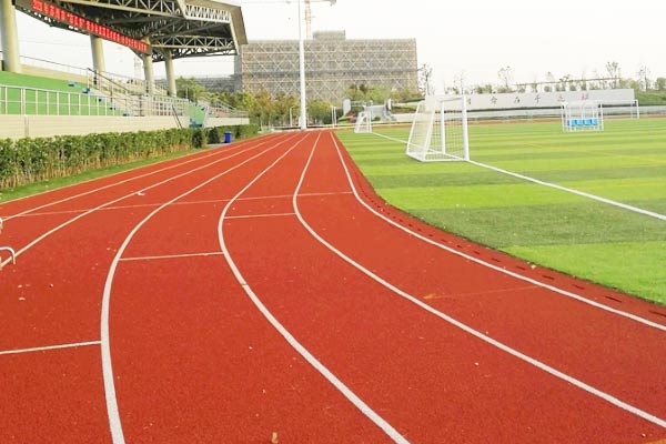 大学和高中相比有哪些不同之处