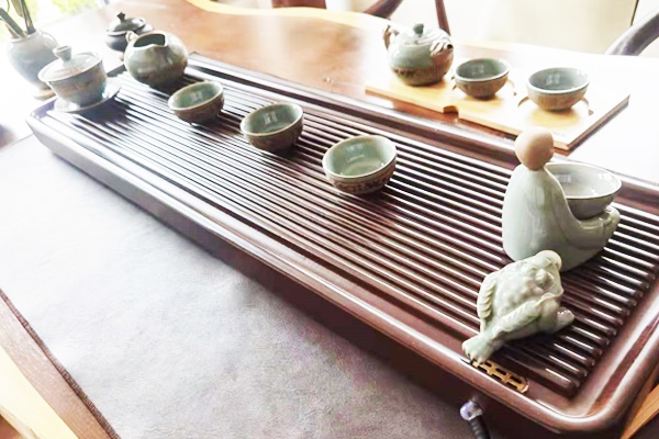 播音主持专业好考吗 就业前景怎么样